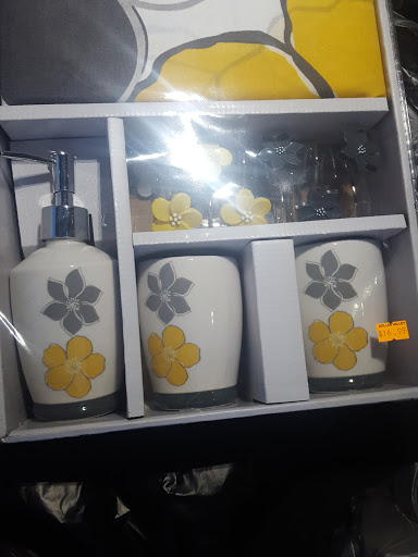 Dollar Store «Dollar Valley», reviews and photos, 200 Main St, Haverhill, MA 01830, USA