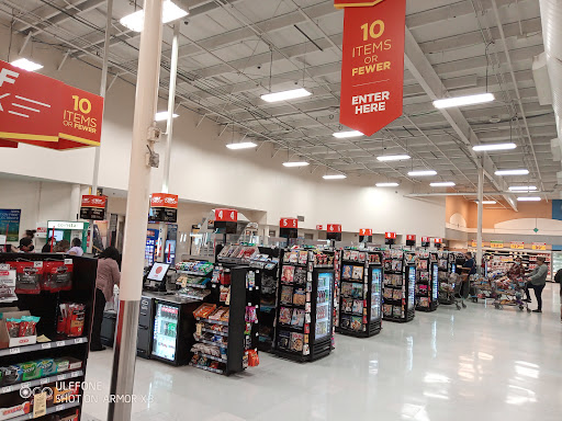 Grocery Store «H-E-B Grocery», reviews and photos, 209 N Texas Ave, Mercedes, TX 78570, USA