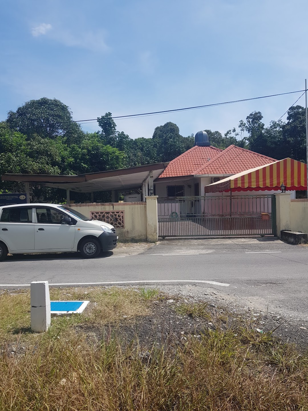 Surau Kampung Kuala Pajam