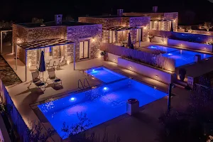 Melidoni Stone Villas image