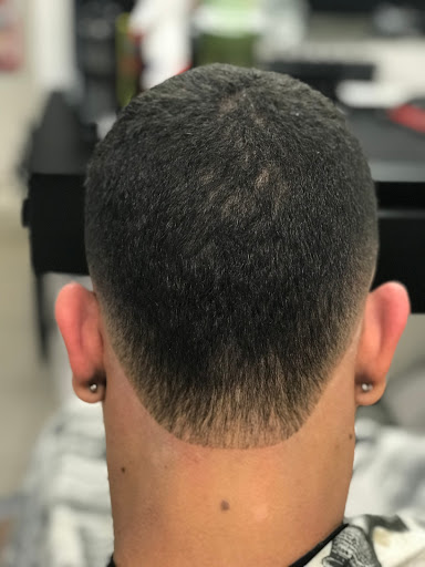 Barber Shop «MVP Barber Shop», reviews and photos, 901-917 NJ-36, Union Beach, NJ 07735, USA