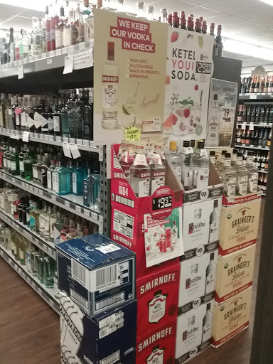 Shopping Mall «Twin City Plaza», reviews and photos, 14 McGrath Hwy, Somerville, MA 02143, USA