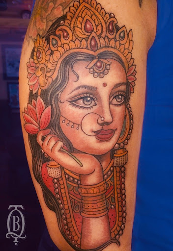 Explore fox racing tattoo ideas, creative tattoo ideas in Marietta, available at The Queen Bee Tattoo and Piercing Parlour