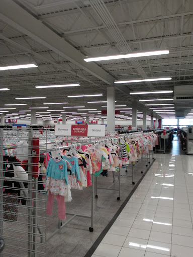 Clothing Store «Burlington Coat Factory», reviews and photos, 12400 15 St, Grandview, MO 64030, USA