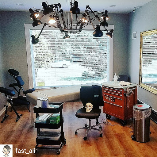 Explore simple hummingbird tattoo ideas, creative tattoo ideas in Cranford, available at Lost & Found Tattoo Studio