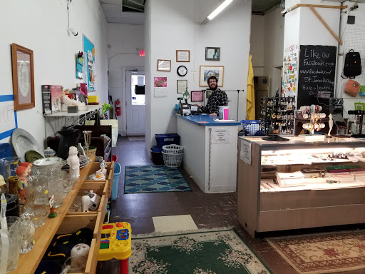 Thrift Store «St James Thrift Shop», reviews and photos, 234 S Main St, Mt Airy, MD 21771, USA