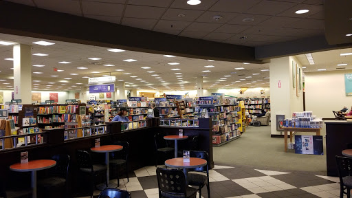 Book Store «Barnes & Noble», reviews and photos, 614 S Meadow St, Ithaca, NY 14850, USA