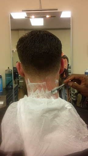 Barber Shop «Piedmont Barbers», reviews and photos, 2350 Cheshire Bridge Rd NE, Atlanta, GA 30324, USA