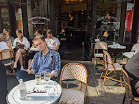 Atmosphère du Restaurant français LE CHARLOT - PARIS - n°4