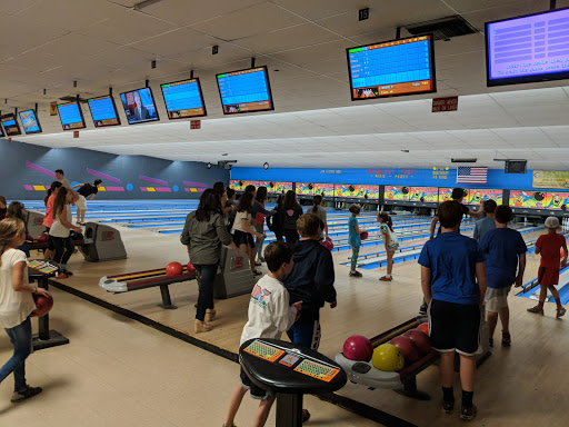 Bowling Alley «Medford Bowling Center», reviews and photos, 665 Stokes Rd, Medford, NJ 08055, USA