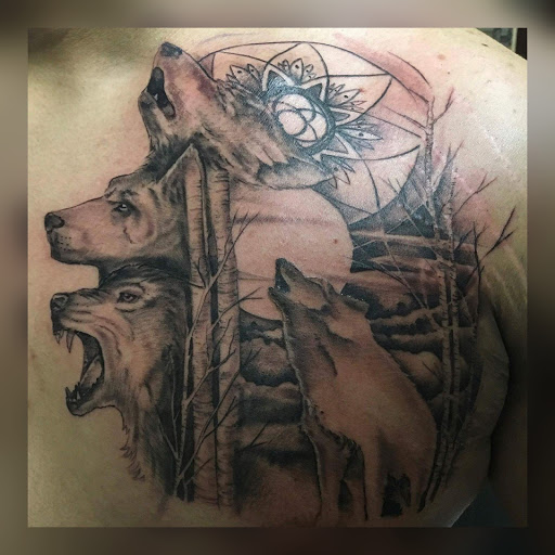 Explore belly button tattoos ideas, creative tattoo ideas in Savannah, available at Tatlyfe Studios