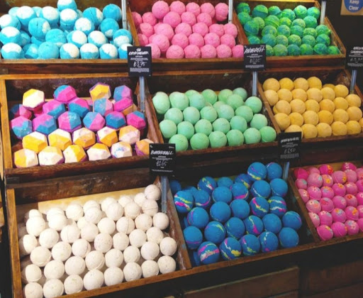 Cosmetics Store «Lush Cosmetics», reviews and photos, 459 Brandon Town Center Dr, Brandon, FL 33511, USA