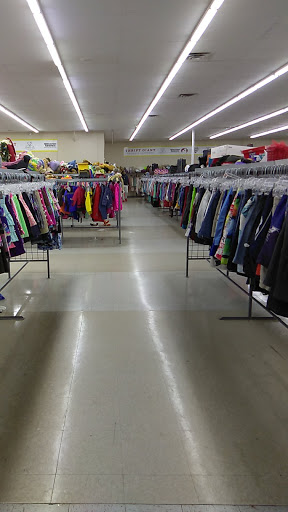 Thrift Store «Thrift Giant», reviews and photos, 10544 Harry Hines Blvd, Dallas, TX 75220, USA