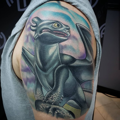 Explore bracelet tattoo ideas with names, creative tattoo ideas in Schaumburg, available at Atmosphere Tattoo Gallery - Schaumburg