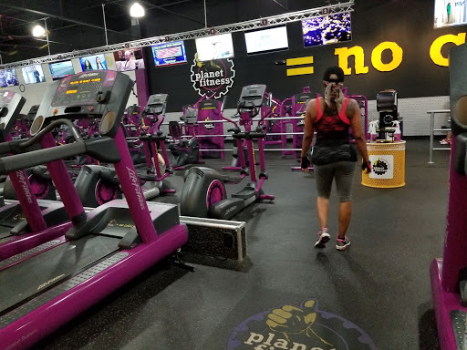 Gym «Planet Fitness», reviews and photos, 6025 South Blvd, Charlotte, NC 28217, USA