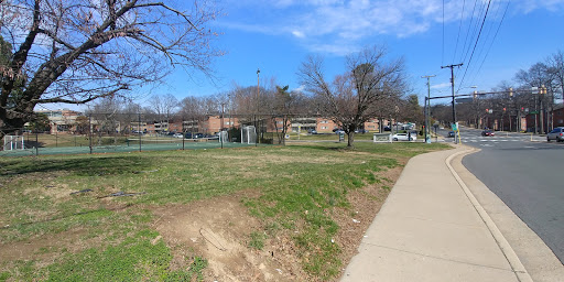 Recreation Center «William Ramsay Recreation Center», reviews and photos, 5650 Sanger Ave, Alexandria, VA 22311, USA