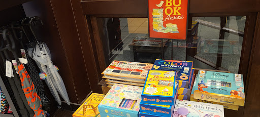 Book Store «Barnes & Noble», reviews and photos, 70 Worcester-Providence Turnpike, Millbury, MA 01527, USA
