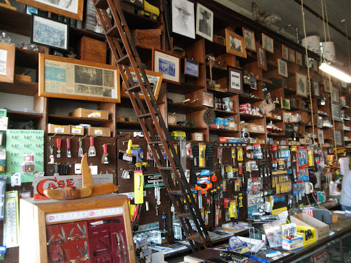 Hardware Store «D E Turner & Co Hardware Store», reviews and photos, 111 N Main St, Mooresville, NC 28115, USA