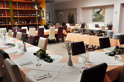 Restaurant La Forchetta - Gladbacher Str. 67, 41179 Mönchengladbach, Germany