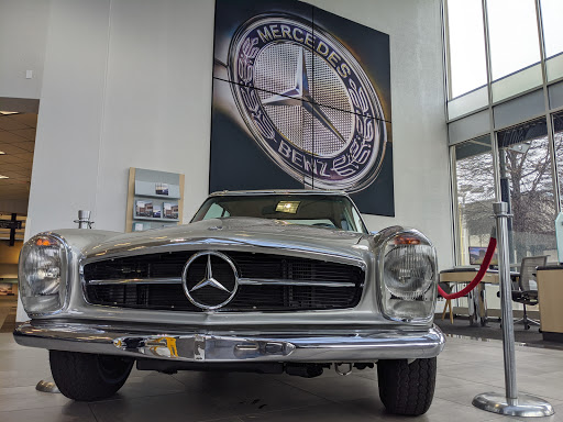 Mercedes Benz Dealer «Mercedes-Benz of Tysons Corner», reviews and photos, 8545 Leesburg Pike, Vienna, VA 22182, USA