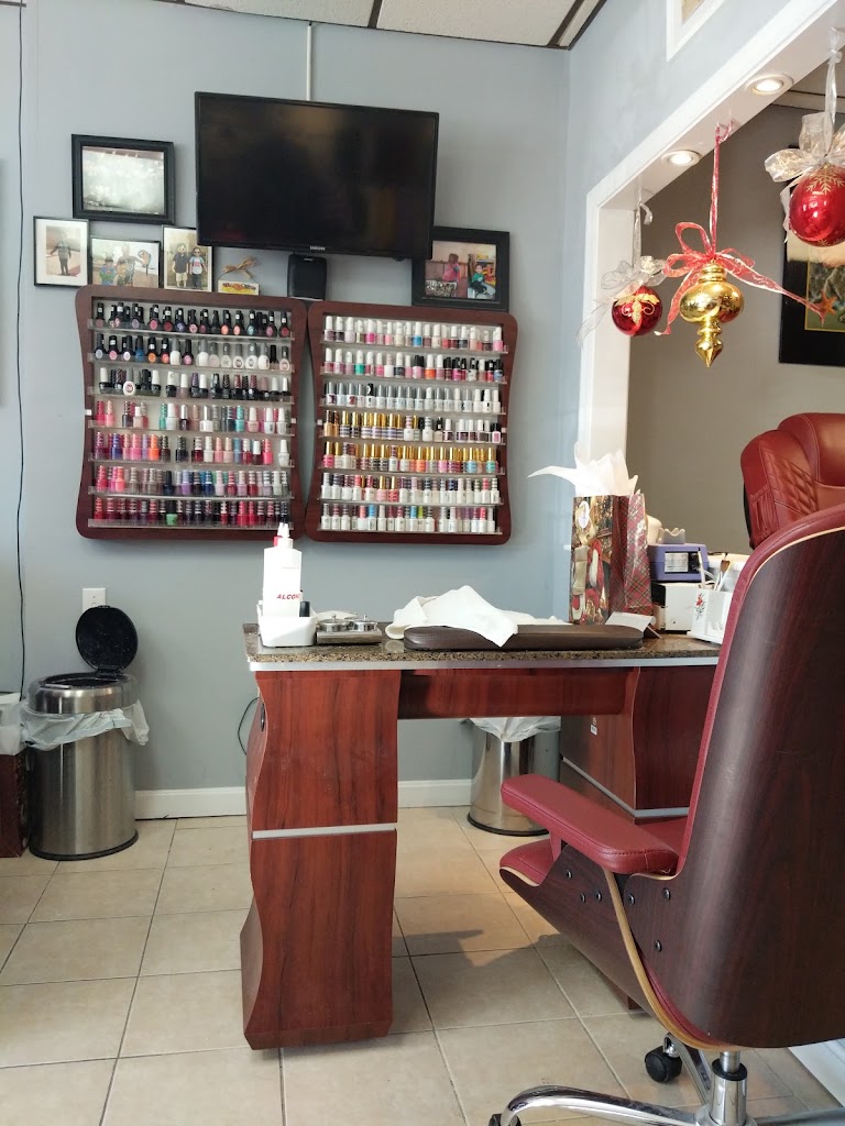 Kathy's Nails 02189
