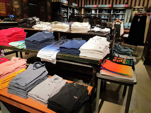 Clothing Store «Hollister Co.», reviews and photos, 21712 Hawthorne Blvd #226a, Torrance, CA 90503, USA
