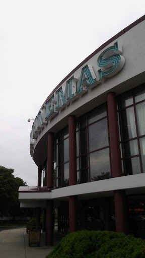 Movie Theater «Cross County Multiplex Cinemas», reviews and photos, 2 South Dr, Yonkers, NY 10704, USA