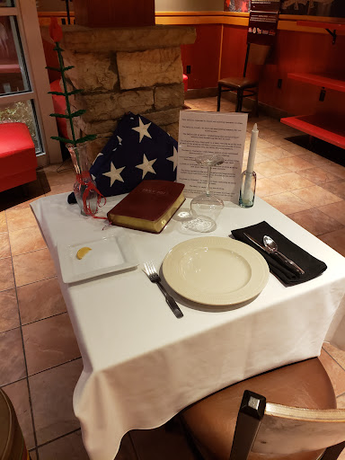 Red Robin Gourmet Burgers and Brews image
