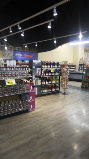 Grocery Store «Blue Parkway Sunfresh», reviews and photos, 4209 E 50th Terrace, Kansas City, MO 64130, USA