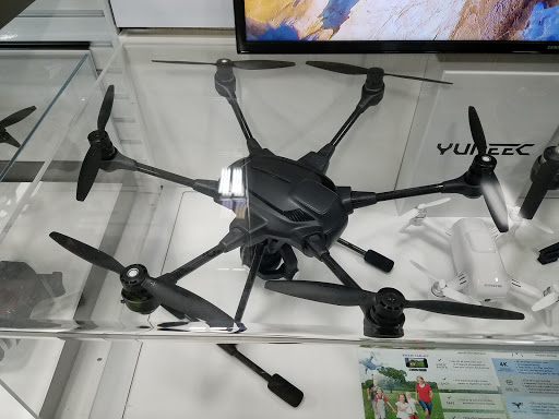 Electronics Store «Best Buy», reviews and photos, 261 Pond Path, South Setauket, NY 11720, USA