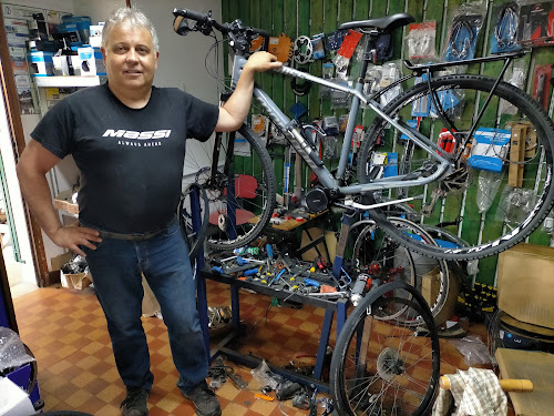 Magasin d'articles de sports Cycles Bruno Thouroude Thiberville