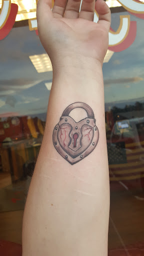 Tattoo Shop «Villa Rica Ink», reviews and photos, 760 W Bankhead Hwy A, Villa Rica, GA 30180, USA