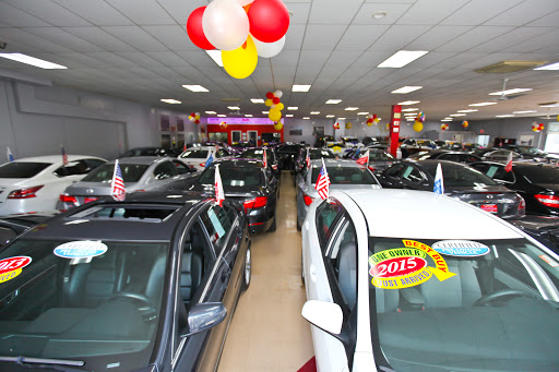 Used Car Dealer «Showroom Auto», reviews and photos, 42-08 35th Ave, Long Island City, NY 11101, USA