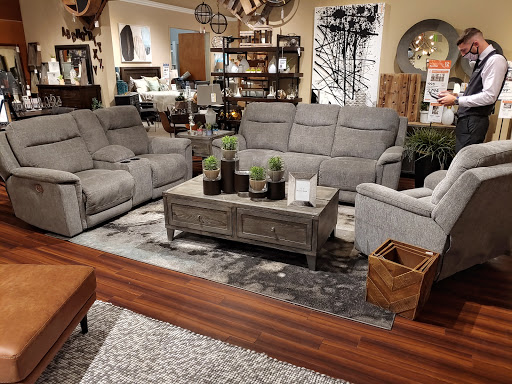 Furniture Store «Ashley HomeStore», reviews and photos, 9951 Interstate Commerce Dr, Fort Myers, FL 33913, USA