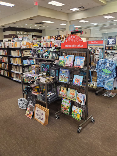 Book Store «Books-A-Million», reviews and photos, 1700 W International Speedway Blvd, Daytona Beach, FL 32114, USA