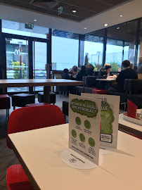 Atmosphère du Restauration rapide McDonald's à Sainte-Geneviève-des-Bois - n°7