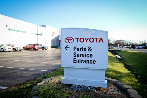 Car Dealer «Butler Toyota», reviews and photos, 9419 N Aronson Rd, Indianapolis, IN 46240, USA