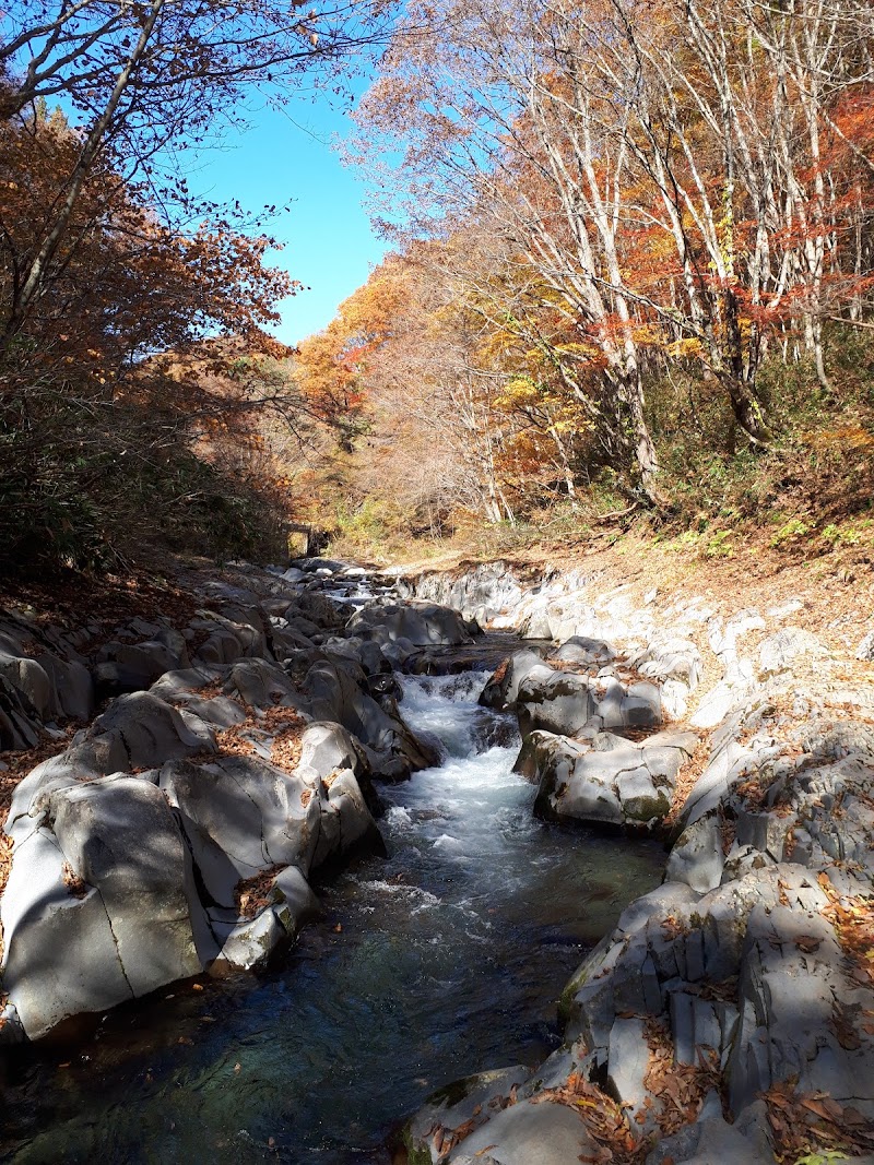 中津川渓谷 福島県北塩原村 観光名所 景勝地 グルコミ