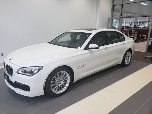 BMW Dealer «Erhard BMW Bloomfield Hills», reviews and photos, 4065 W Maple Rd, Bloomfield Hills, MI 48301, USA