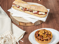 Sandwich du Restaurant servant le petit-déjeuner Maison Pradier à Paris - n°6