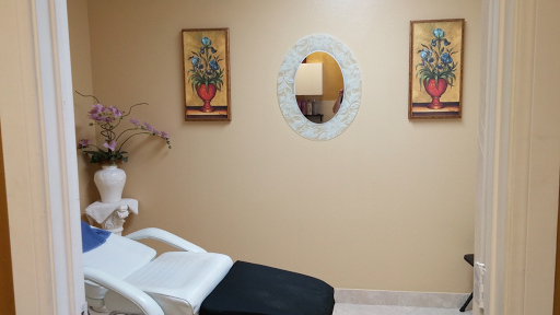 Beauty Salon «Red Oak Salon», reviews and photos, 109 E Ovilla Rd #500, Red Oak, TX 75154, USA