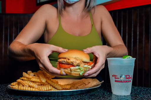 Live Music Bar «Tin Roof», reviews and photos, 303 S Limestone, Lexington, KY 40508, USA