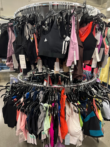 Department Store «Nordstrom Rack Lakewood Center», reviews and photos, 4651 Silva St, Lakewood, CA 90712, USA
