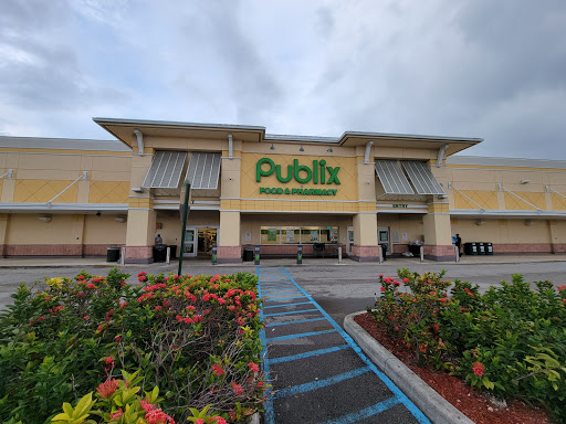 Publix Super Market at Oasis Plaza, 2950 NE 8th St, Homestead, FL 33033, USA, 