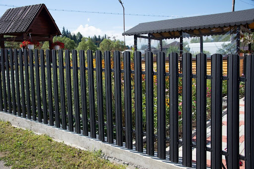 DF Fencing - Fence Contractor, Fence Repair, Reliable and Affordable Fence Company