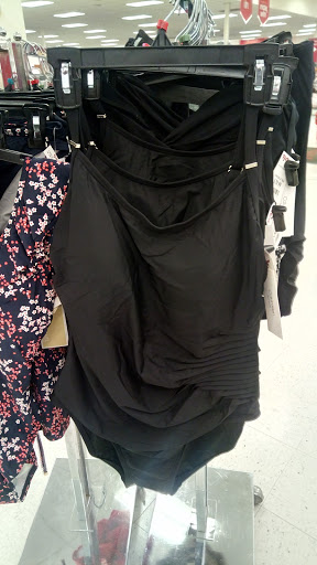 Department Store «T.J. Maxx», reviews and photos, 711 Southbridge St, Auburn, MA 01501, USA