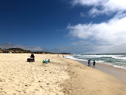 Fotografie cu Dunes Beach cu drept și lung