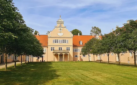 MUSEUM Jagdschloss Kranichstein image