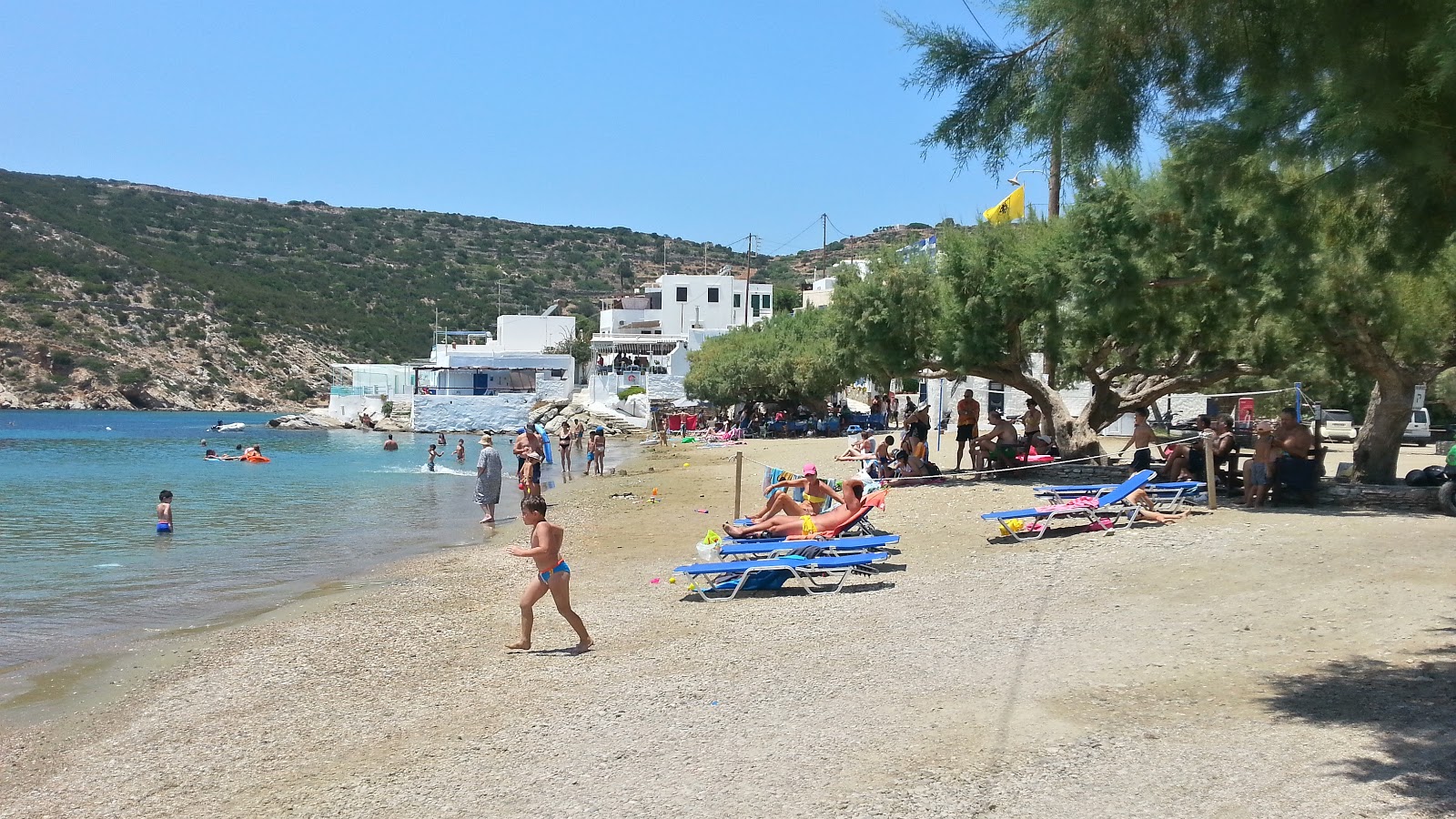 Photo of Faros beach amenities area