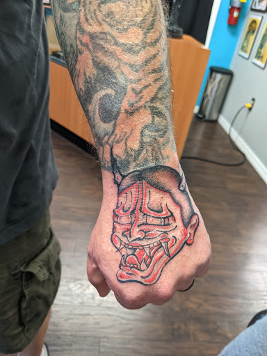 Tattoo Shop «Atlantis Tattoo & Gallery», reviews and photos, 1344 Malabar Rd SE, Palm Bay, FL 32907, USA